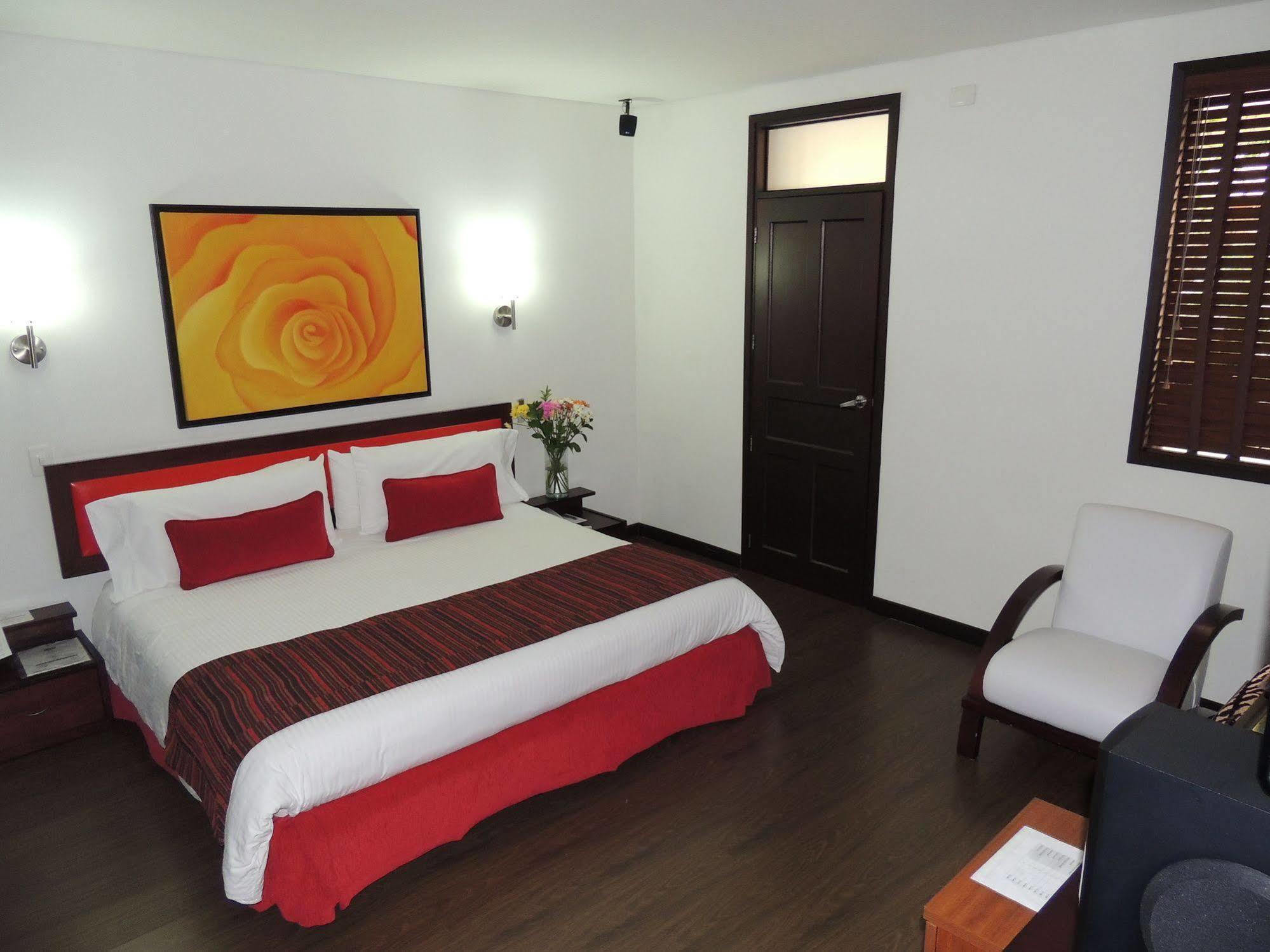 Hotel Boutique Casa Farallones Cali Exterior foto