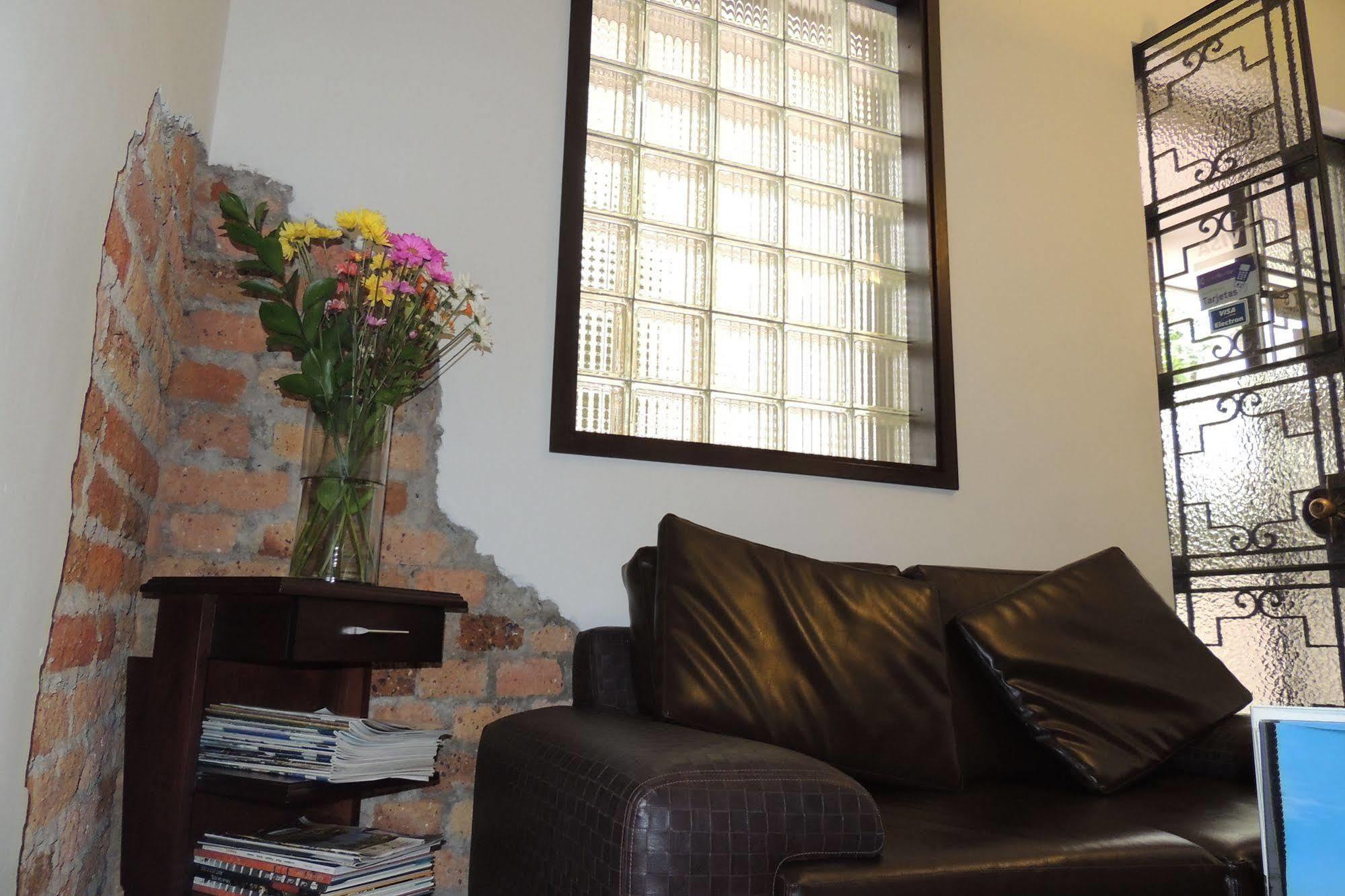 Hotel Boutique Casa Farallones Cali Exterior foto
